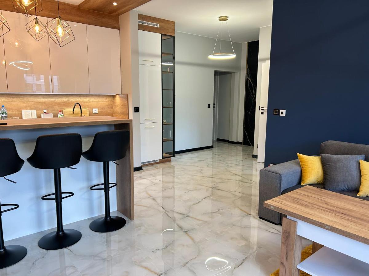 Golden Luxury Suite Nowy Dwór Mazowiecki المظهر الخارجي الصورة